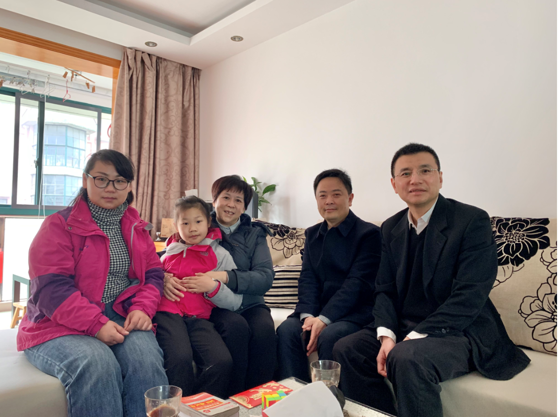 开元线上平台（China）官方网站集团开展2021年度春节送温暖活动